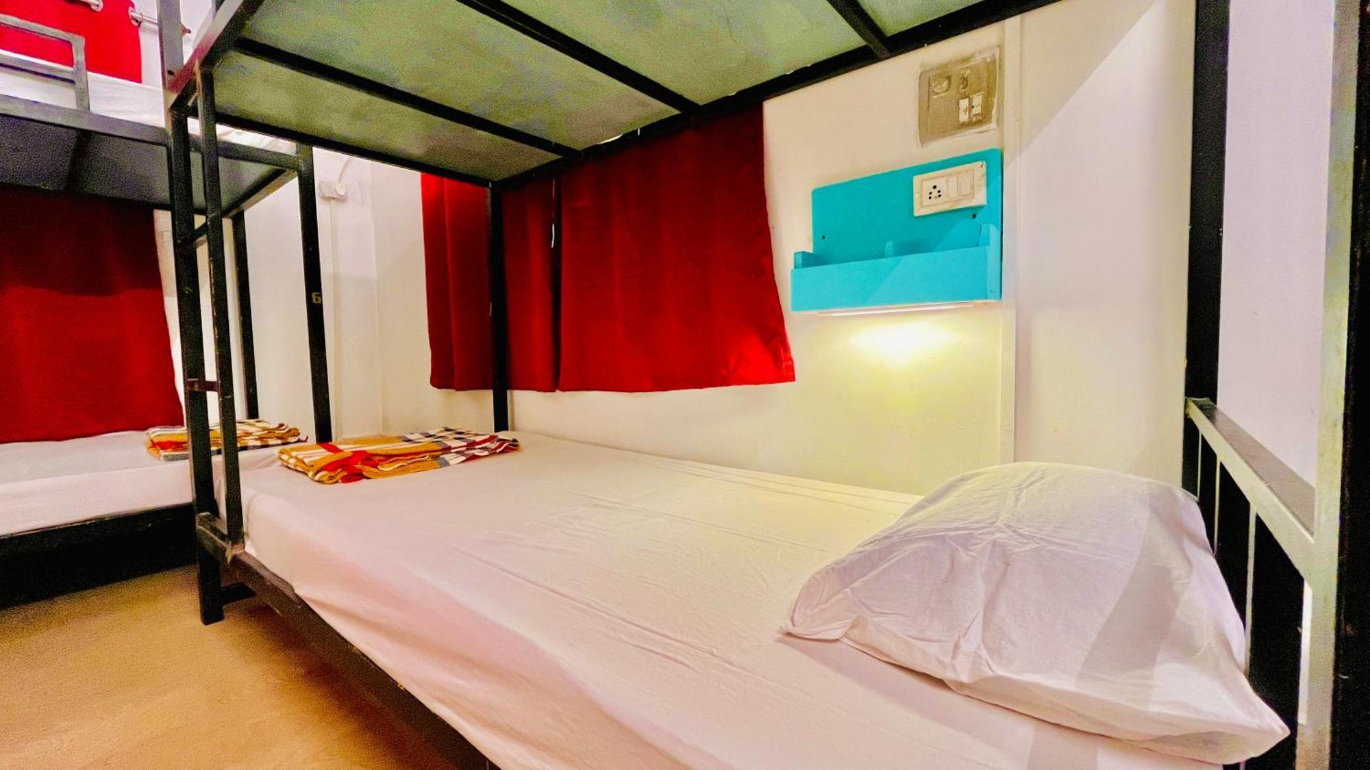 Mitra Hostel Arambol Zimmer foto